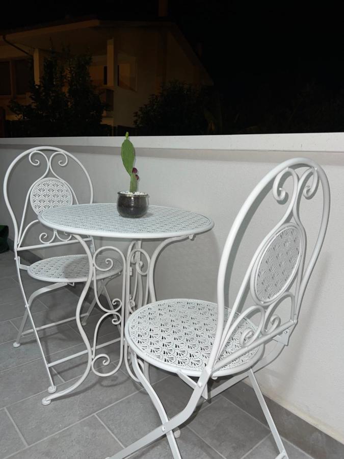 Hotel A Due Passi Da Formia Exterior foto